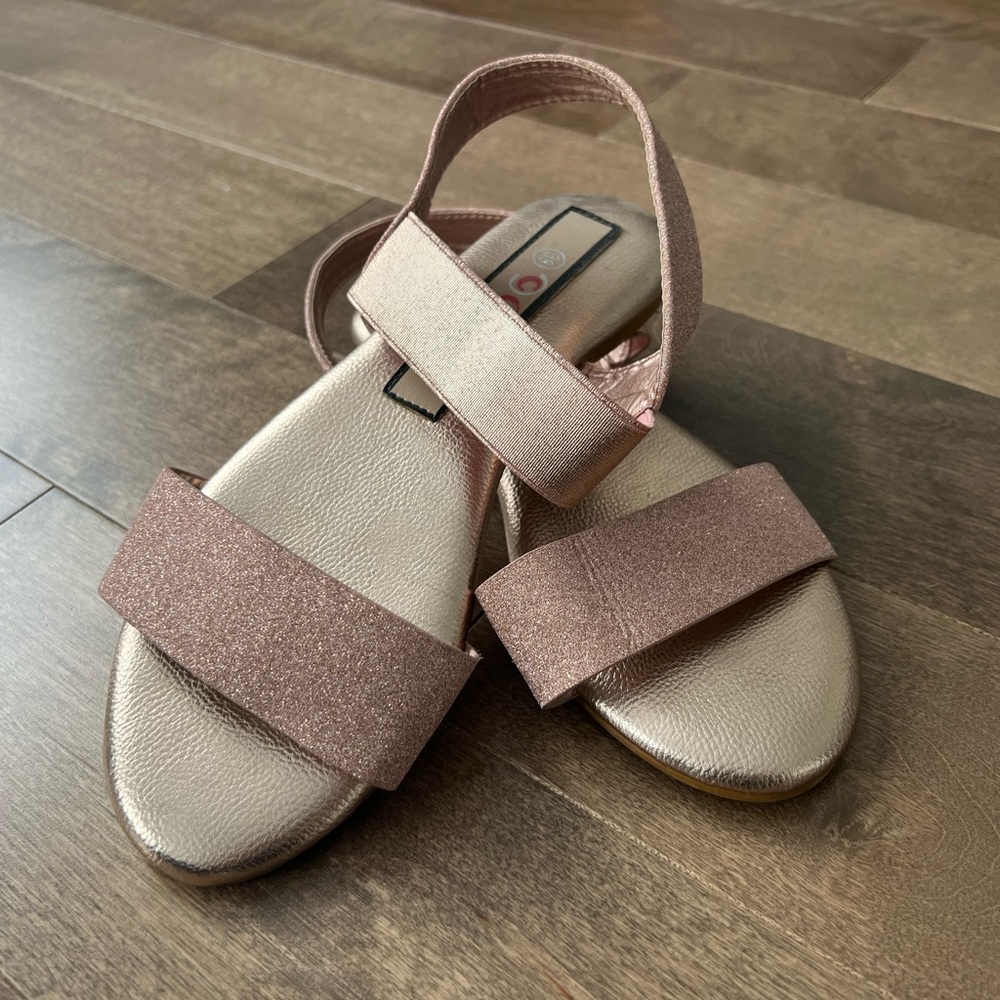 Cute flats for girls size 39